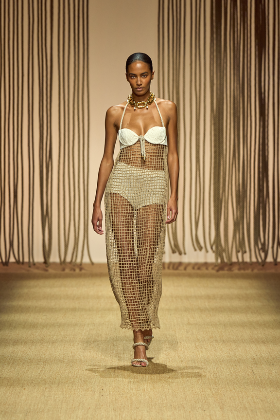 shop the look image - UWR144FY07300501