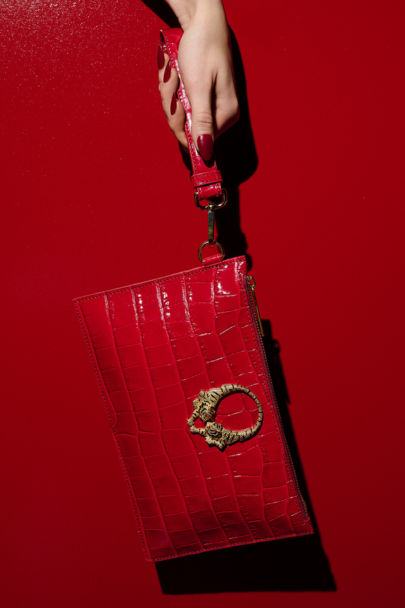 HOLIDAY CAMPAIGN FW25- shopby X4- 1-CTA 2 - image2_copy