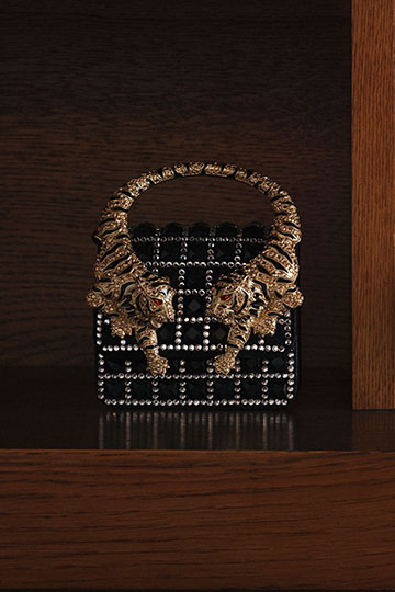HOLIDAY DROP 3 - IMAGE CTA 1 PRODUCT CAROUSEL_21_copy