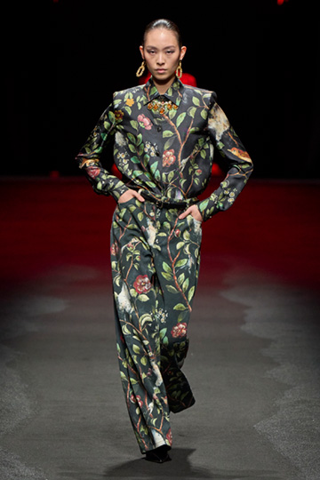 Look 33 fw25