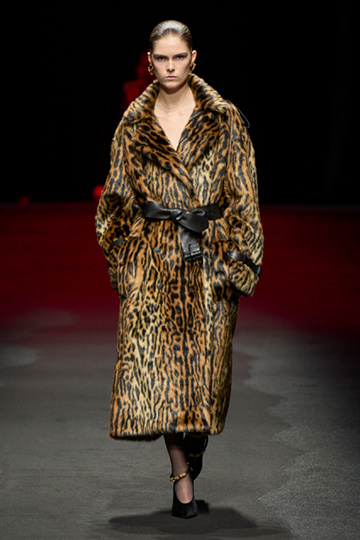 image fw2025 shop the look 5