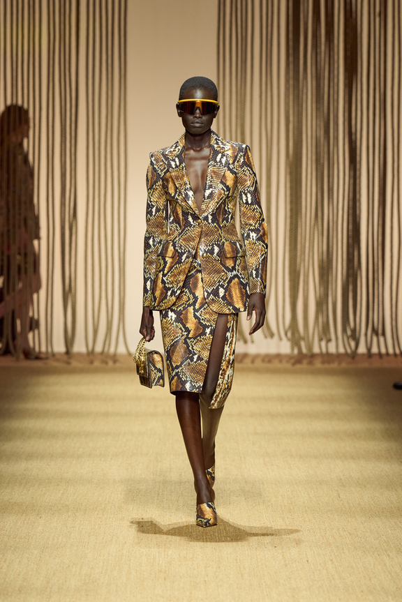 image shop the look - UWP400PN053J0256