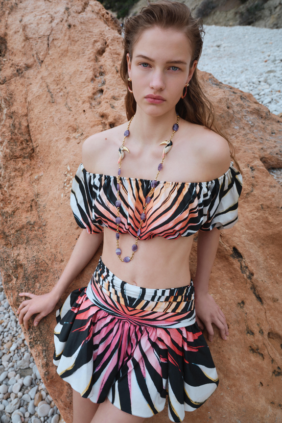 shop the look - image XKT615-3AM33-01510