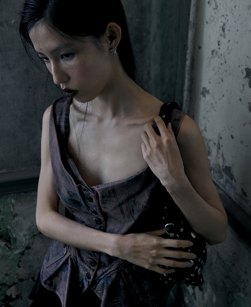 EDITORIALS - AW26 - IN FOCUS: VIVIENNE WESTWOOD - FEATURE - GRID - ROW2 - COL IMG1 - IMG